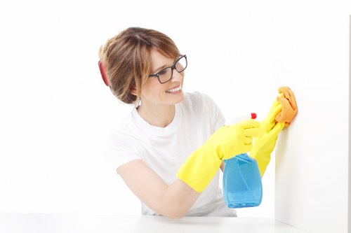 Commercial carpet cleaning pricing model with clear line items